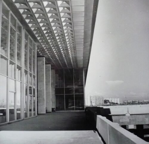 ტერმინალის შენობა